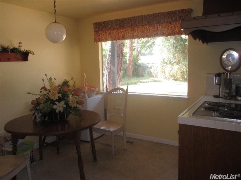 2909 Parkview Dr, Modesto, CA 95355 photo 8