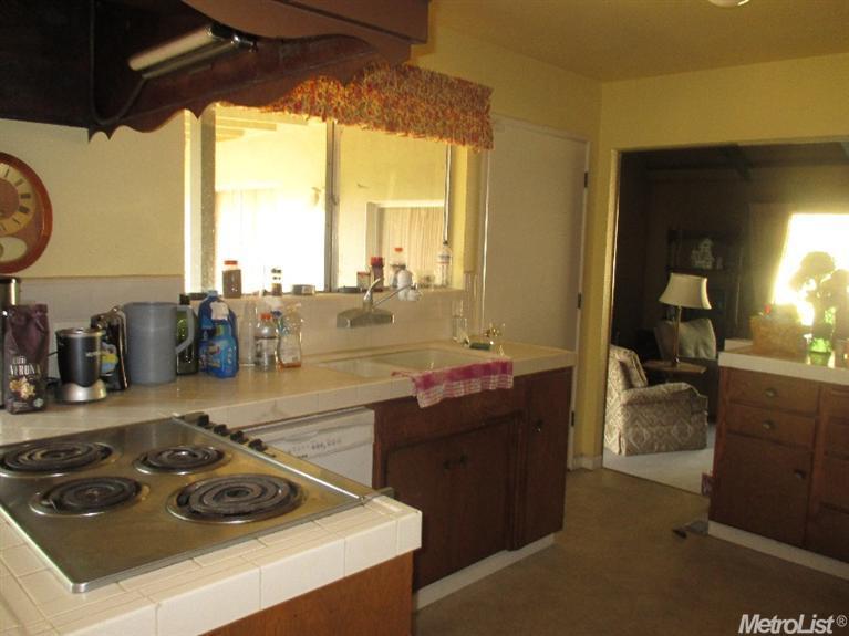 2909 Parkview Dr, Modesto, CA 95355 photo 9