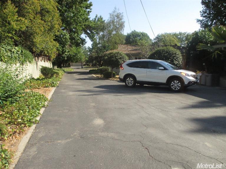 2909 Parkview Dr, Modesto, CA 95355 photo 22