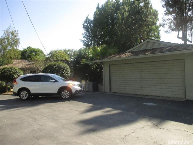 2909 Parkview Dr, Modesto, CA 95355 photo 23