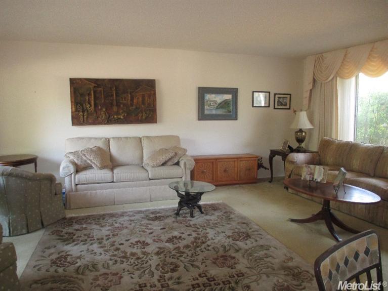 2909 Parkview Dr, Modesto, CA 95355 photo 4