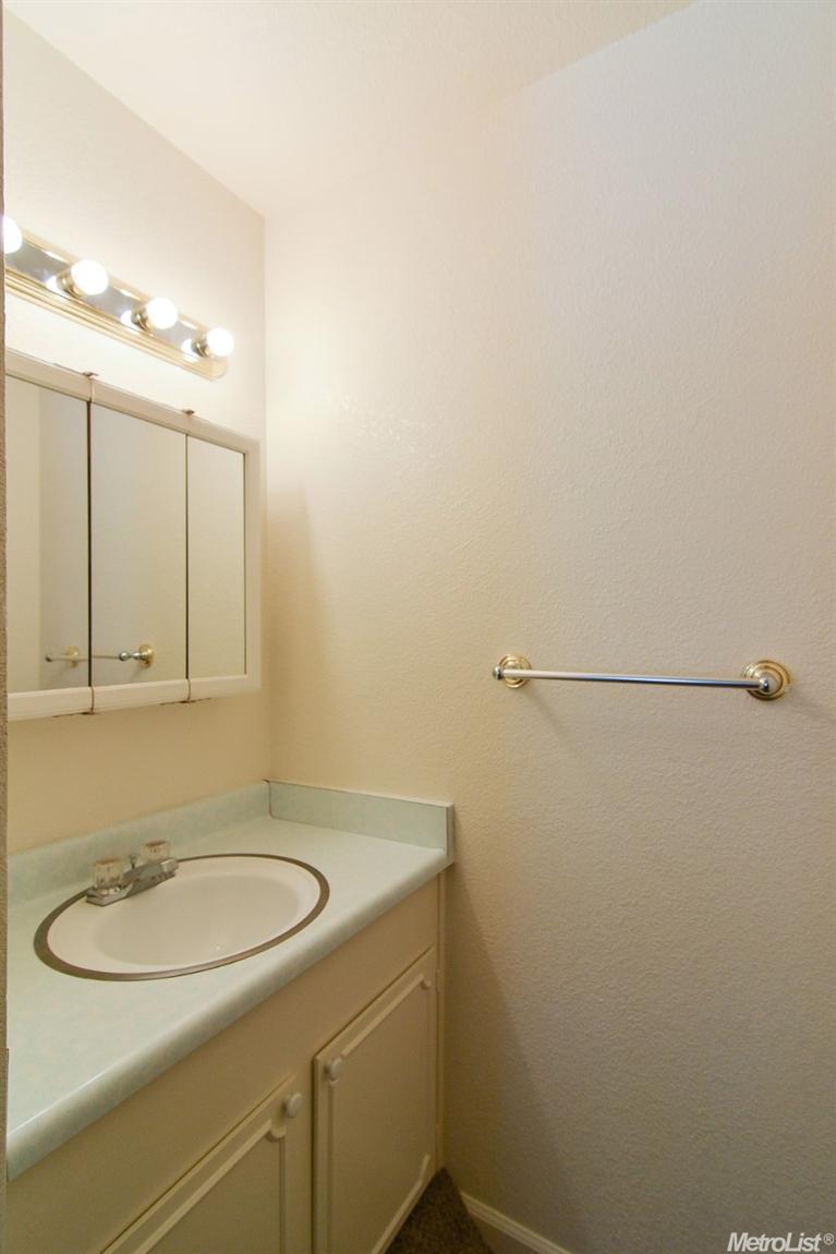 796 Sequoia Blvd, Tracy, CA 95376 photo 10