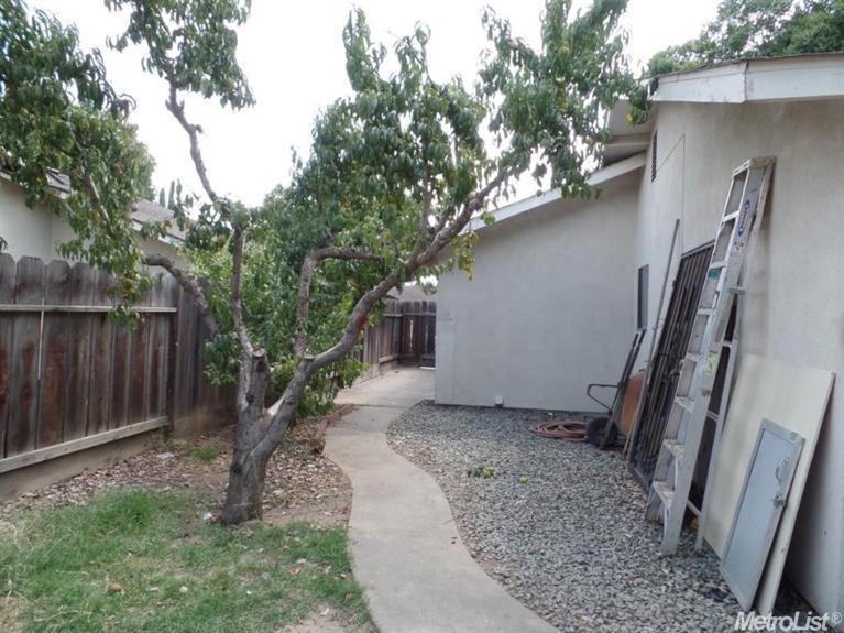 201 Eula Dr, Modesto, CA 95354 photo 15