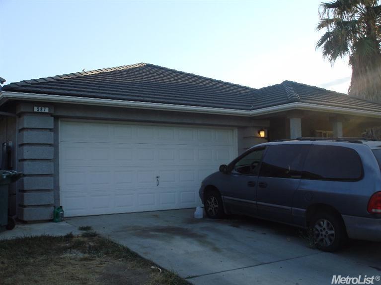 587 Brittany Way, Merced, CA 95341 photo 2