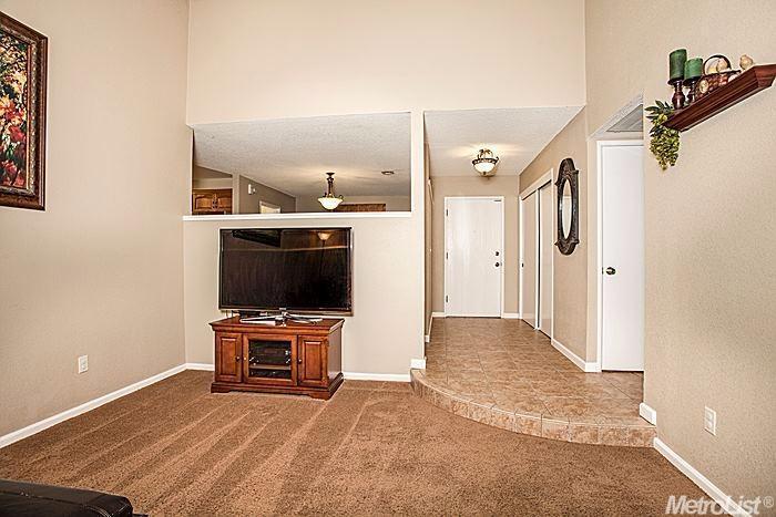 6306 Rampart Dr, Carmichael, CA 95608 photo 8