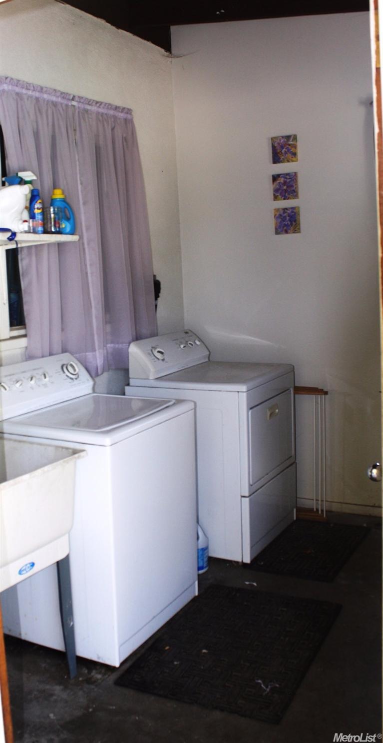 1129 Amherst Ave, Modesto, CA 95350 photo 18