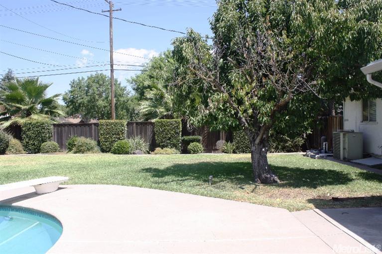 1129 Amherst Ave, Modesto, CA 95350 photo 21