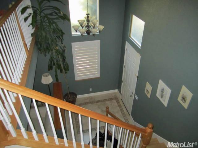 2327 Monument Dr, Lodi, CA 95242 photo 7