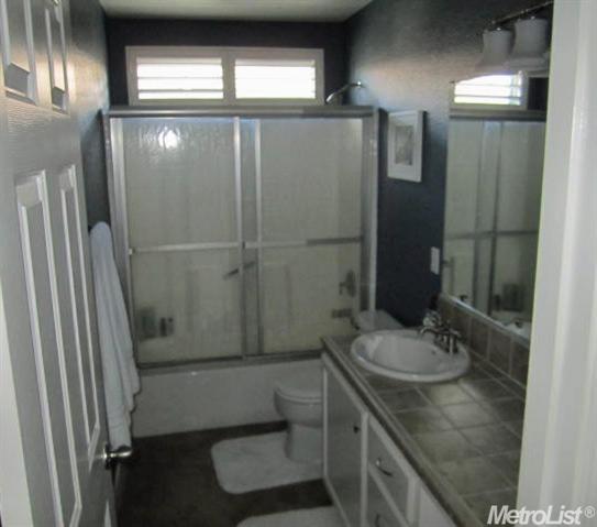 2327 Monument Dr, Lodi, CA 95242 photo 9