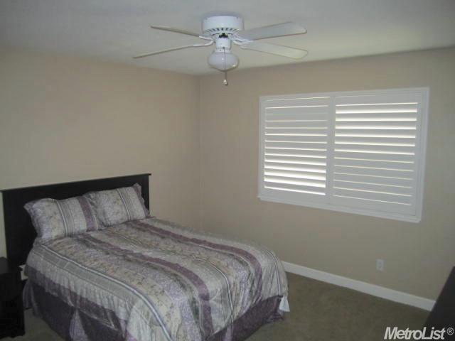2327 Monument Dr, Lodi, CA 95242 photo 10