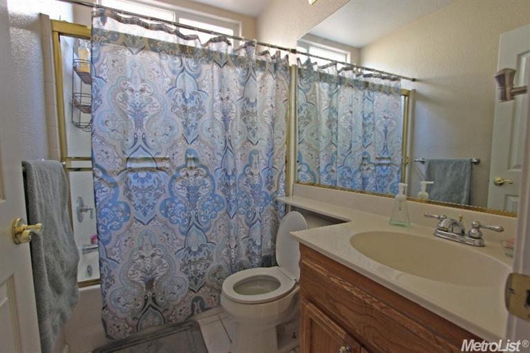 2845 Merle Ave, Modesto, CA 95355 photo 6