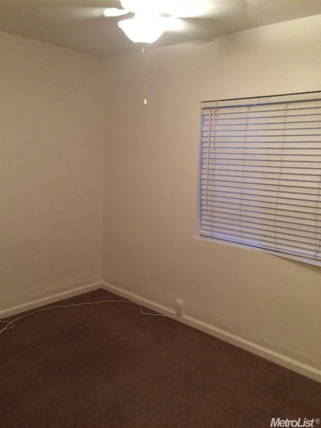219 Kelley St, Modesto, CA 95354 photo 7