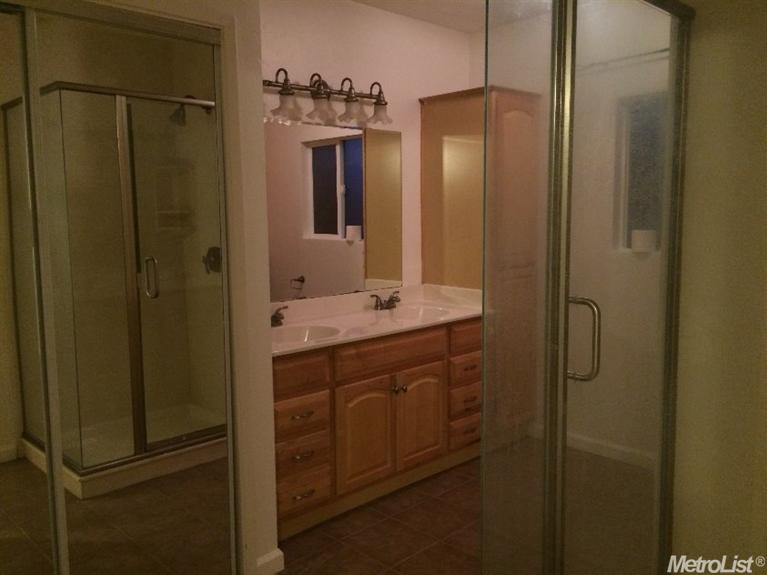219 Kelley St, Modesto, CA 95354 photo 11
