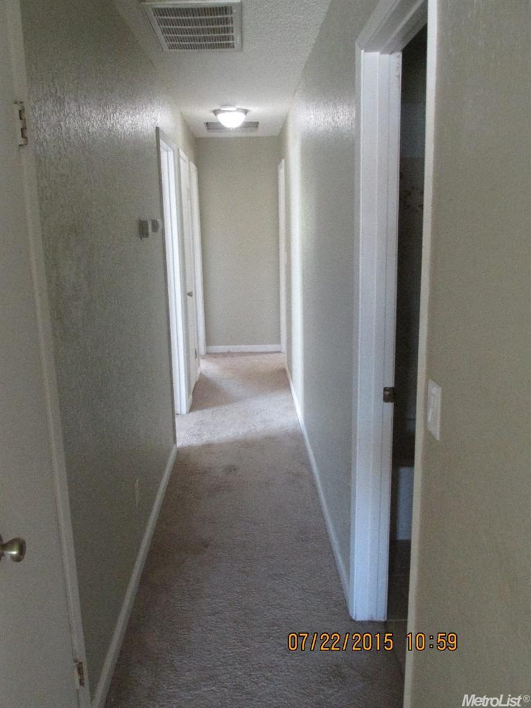 1449 Novell Dr, Ripon, CA 95366 photo 6
