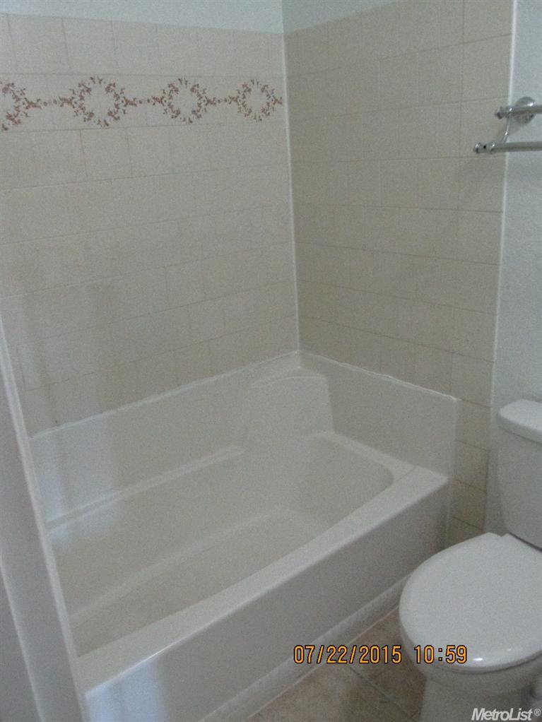 1449 Novell Dr, Ripon, CA 95366 photo 5