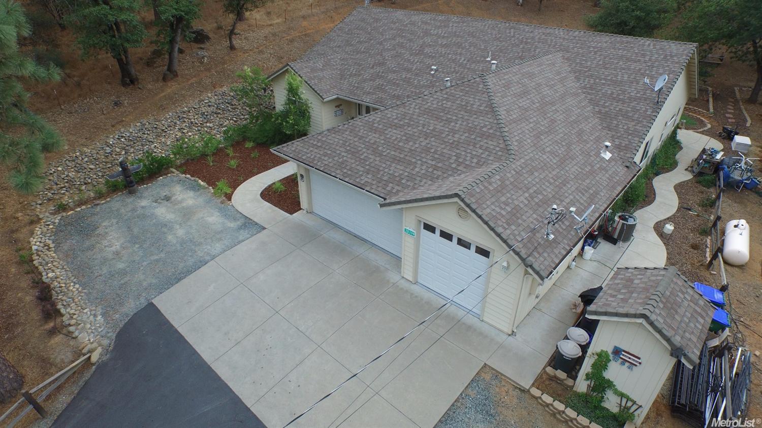 20399 W Silver Dawn Dr, Sonora, CA 95370 photo 3
