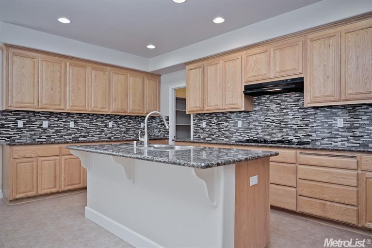 1525 Marigold Dr, Patterson, CA 95363 photo 7
