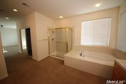 4483 Lindsey Ln, Tracy, CA 95377 photo 18