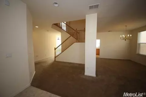 4483 Lindsey Ln, Tracy, CA 95377 photo 3