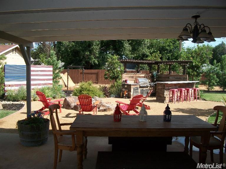 8819 Lance Ave, Orangevale, CA 95662 photo 2