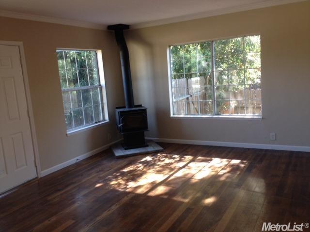 9274 Oak Ave, Orangevale, CA 95662 photo 5