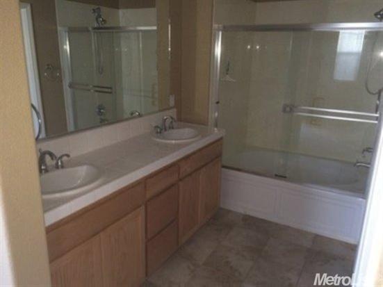 9438 Vintner Cir, Patterson, CA 95363 photo 3