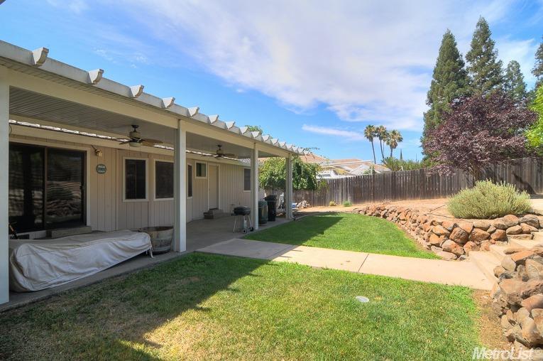 7229 Willowbank Way, Carmichael, CA 95608 photo 22