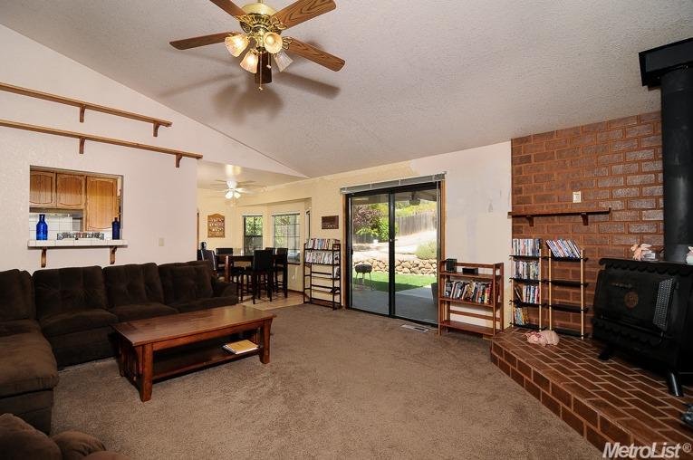 7229 Willowbank Way, Carmichael, CA 95608 photo 12