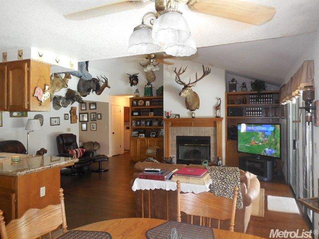 2704 Nora Ln, Modesto, CA 95355 photo 6