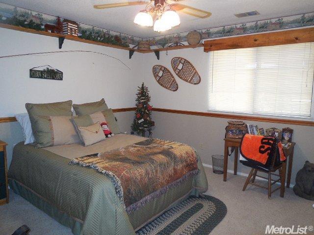 2704 Nora Ln, Modesto, CA 95355 photo 5