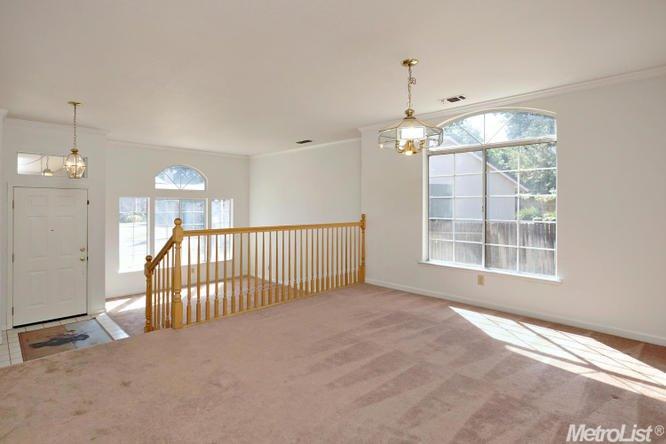 8401 Clear Valley Ct, Antelope, CA 95843 photo 5