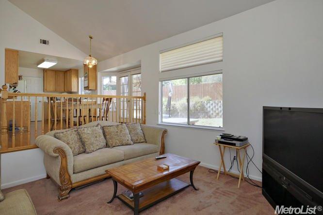 8401 Clear Valley Ct, Antelope, CA 95843 photo 7