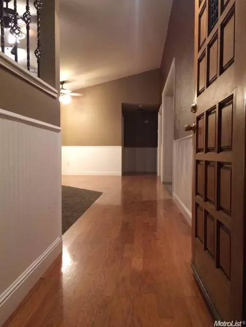 3501 Akeby Dr, Modesto, CA 95356 photo 3