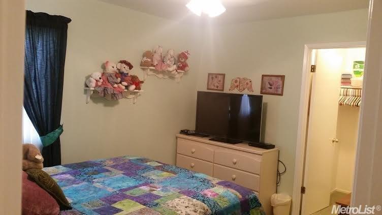 3323 Black Eagle Dr, Antelope, CA 95843 photo 6