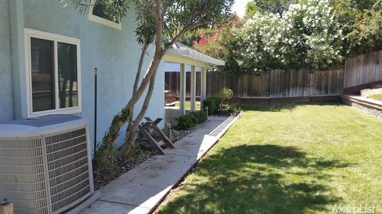 3323 Black Eagle Dr, Antelope, CA 95843 photo 17