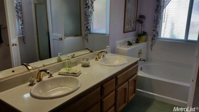 3323 Black Eagle Dr, Antelope, CA 95843 photo 10