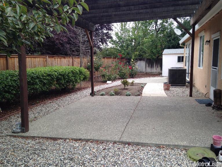2004 Bishop Pl, Davis, CA 95618 photo 17
