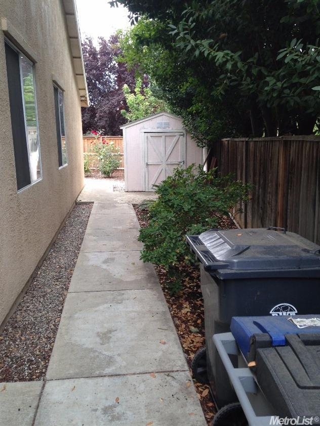 2004 Bishop Pl, Davis, CA 95618 photo 18