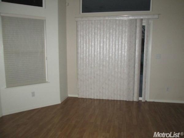 1815 Winchester Dr, Manteca, CA 95336 photo 3