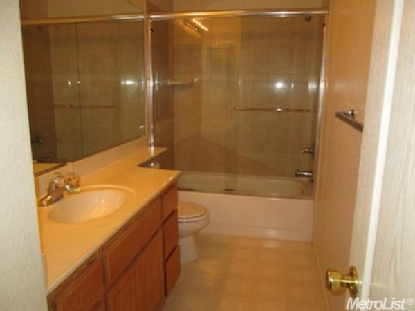 1815 Winchester Dr, Manteca, CA 95336 photo 5