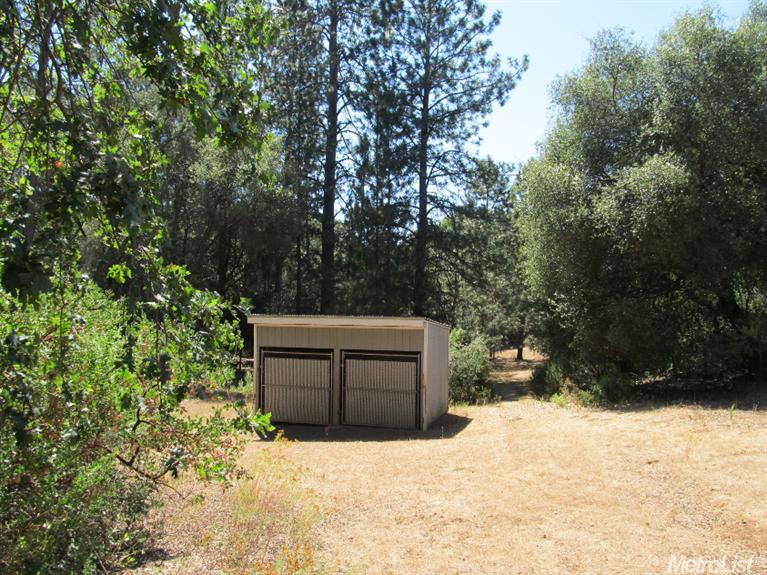 16475 Clinton Rd, Jackson, CA 95642 photo 3