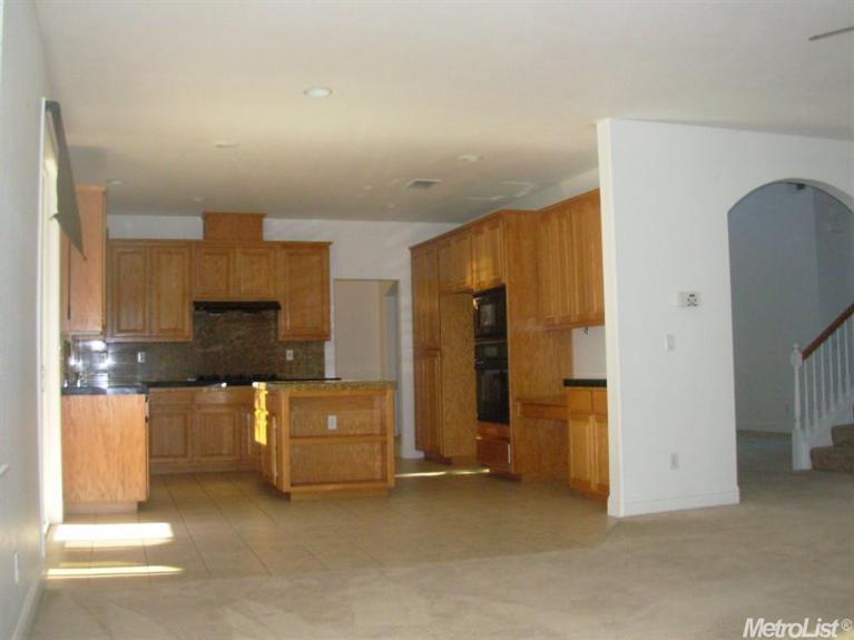 3317 Palliser Way, Modesto, CA 95355 photo 3