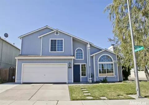 2090 Hyannis Cir, Manteca, CA 95336 photo 1