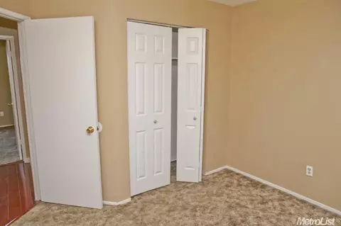 2090 Hyannis Cir, Manteca, CA 95336 photo 11