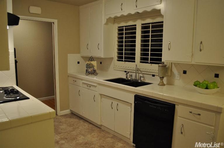 2201 Pacific Ave, Modesto, CA 95354 photo 4