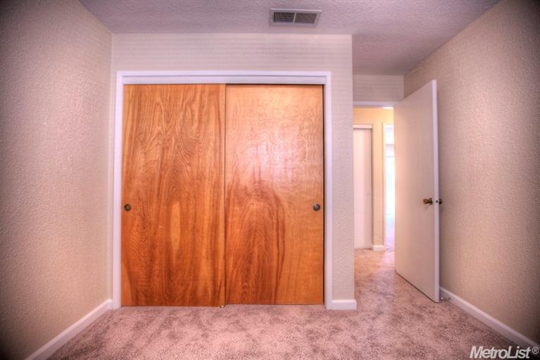 3516 Joanna Dr, Modesto, CA 95355 photo 14