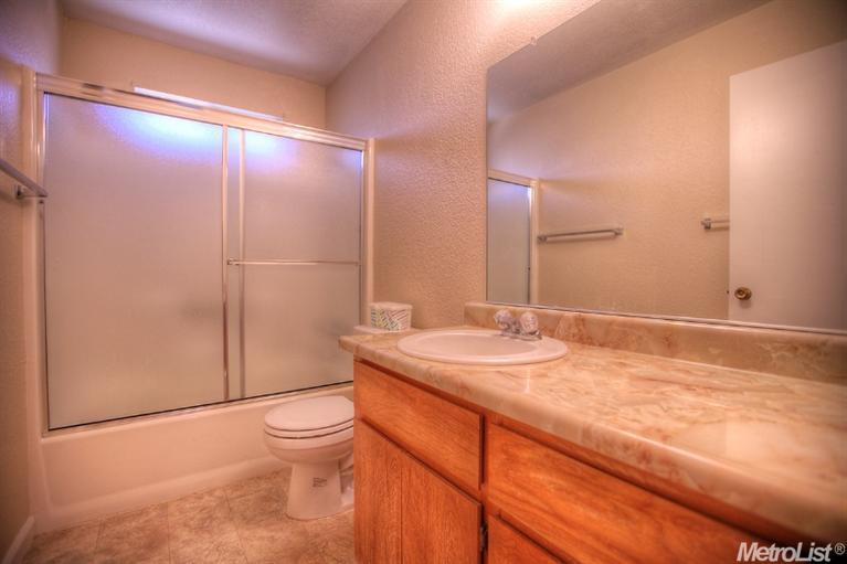 3516 Joanna Dr, Modesto, CA 95355 photo 18