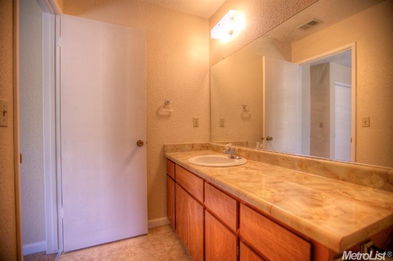 3516 Joanna Dr, Modesto, CA 95355 photo 17