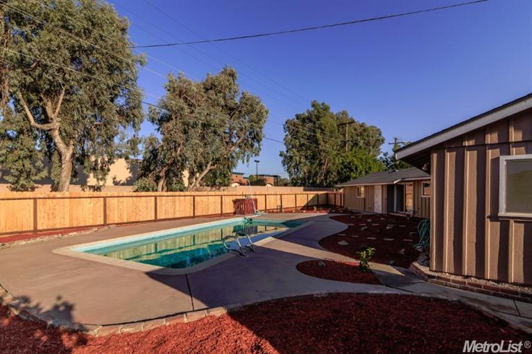616 Rio Vista Dr, Modesto, CA 95355 photo 19