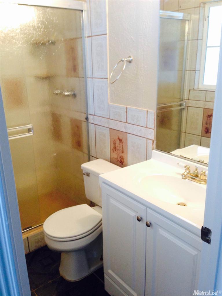 1100 Petaluma Dr, Modesto, CA 95351 photo 7